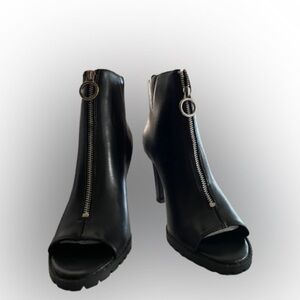 Bar III black, peep-toe,4" heel leather shoe, ships FREE!​​